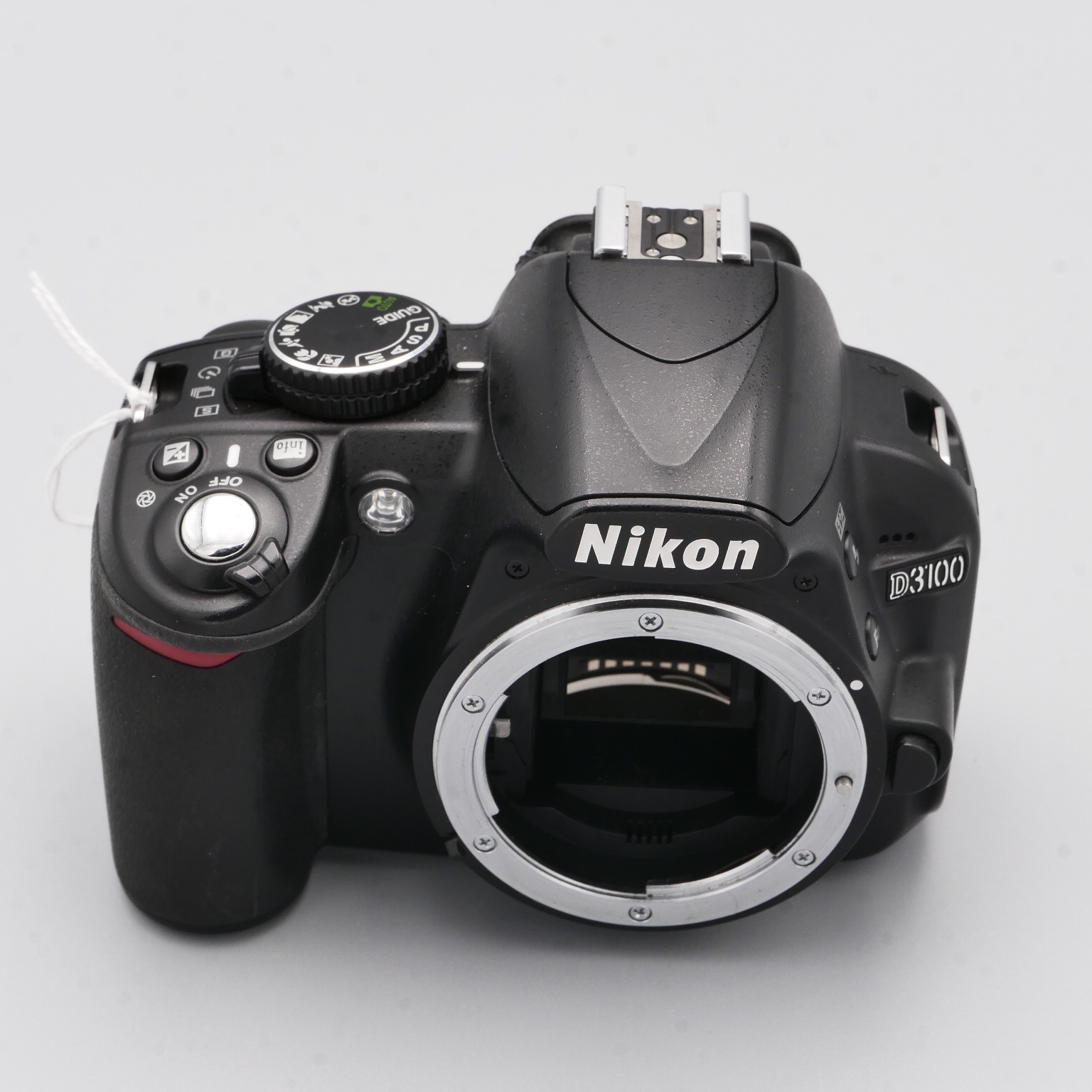 NIKON D3100